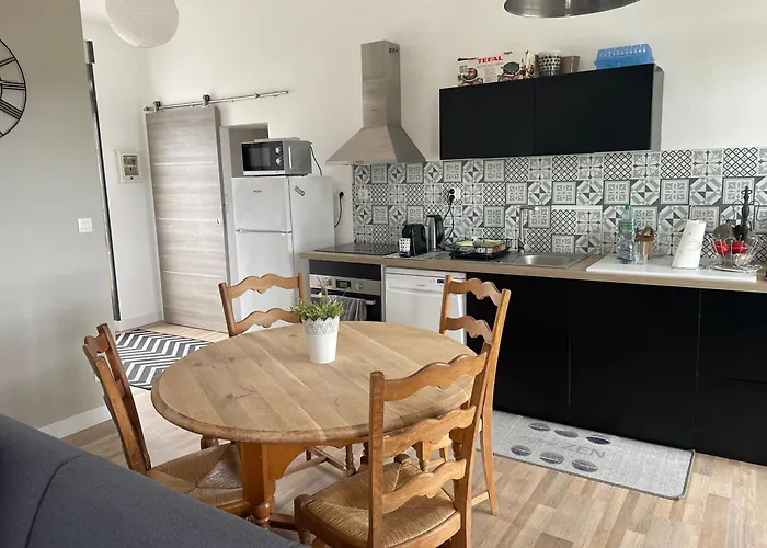 La Maison Sur La Vakantiehuis Marennes (Charente-Maritime)